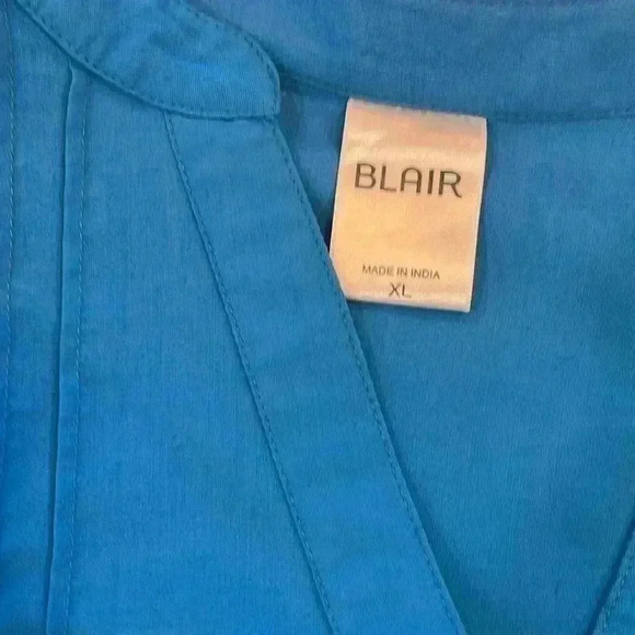 Blair Womens Blouse Royal Blue XL Pullover Laser Cutouts  Short Sleeves Unique - Picture 6 of 12